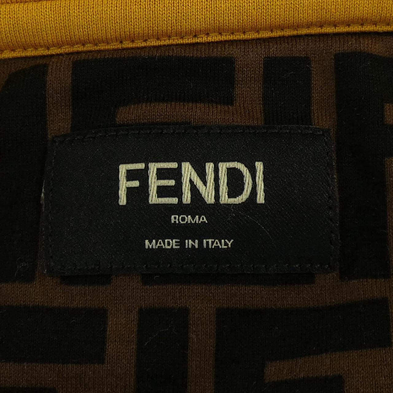 フェンディ FENDI FY0936 A6ZU Tシャツ