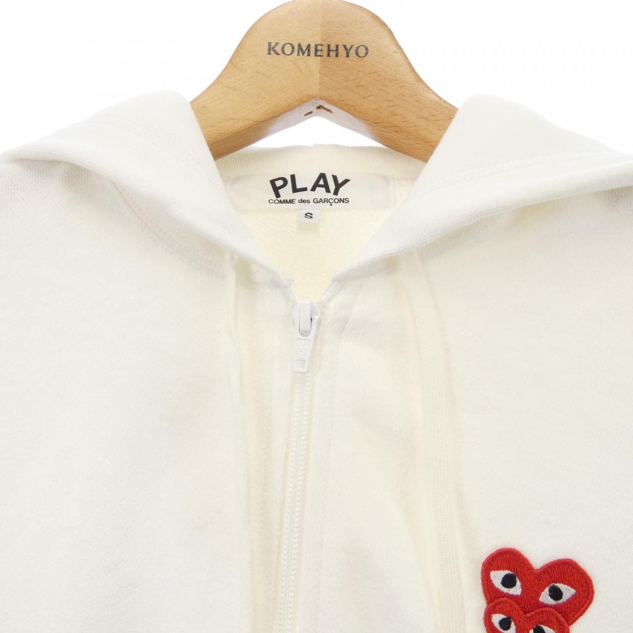 プレイコムデギャルソン PLAY COMME des GARCONS AZ-T293 パーカー