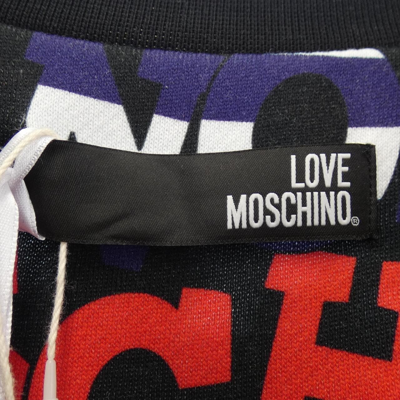 ラブモスキーノ LOVE MOSCHINO スウェット