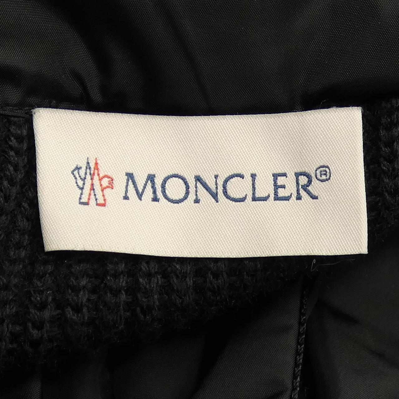 モンクレール MONCLER 20919B50800 ダウンジャケット
