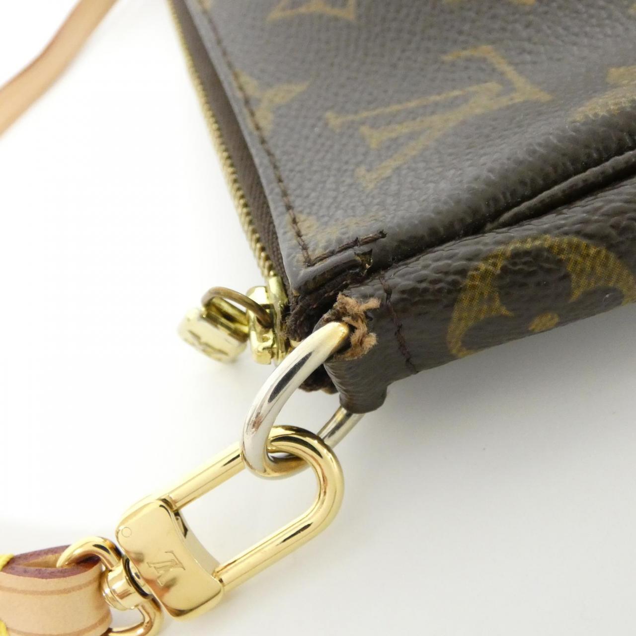 ルイヴィトン モノグラム パンダ ポシェット アクセソワール M51981 アクセサリーポーチ