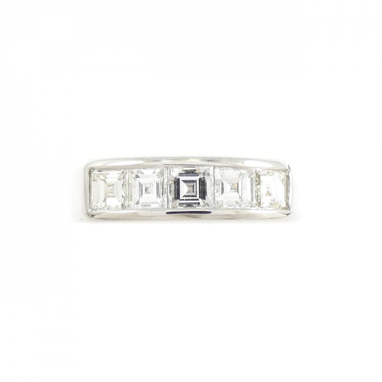 PT900 ダイヤモンド リング 0.74CT