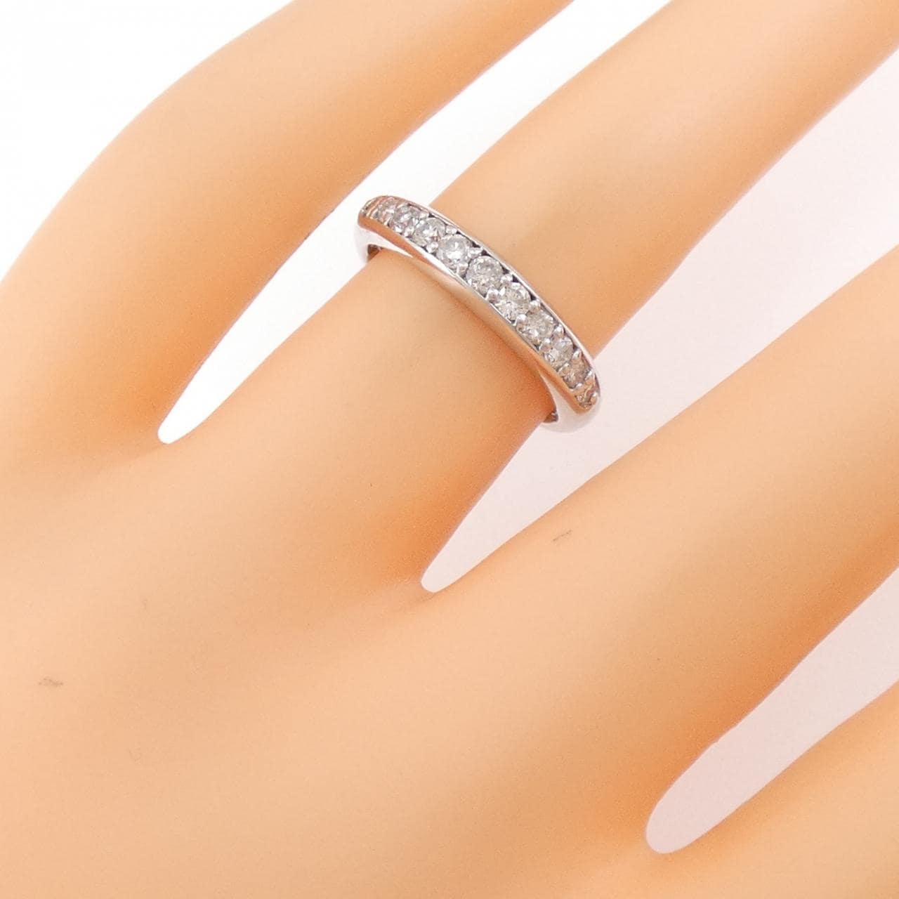 PT900 ハーフエタニティ ダイヤモンド リング 0.35CT