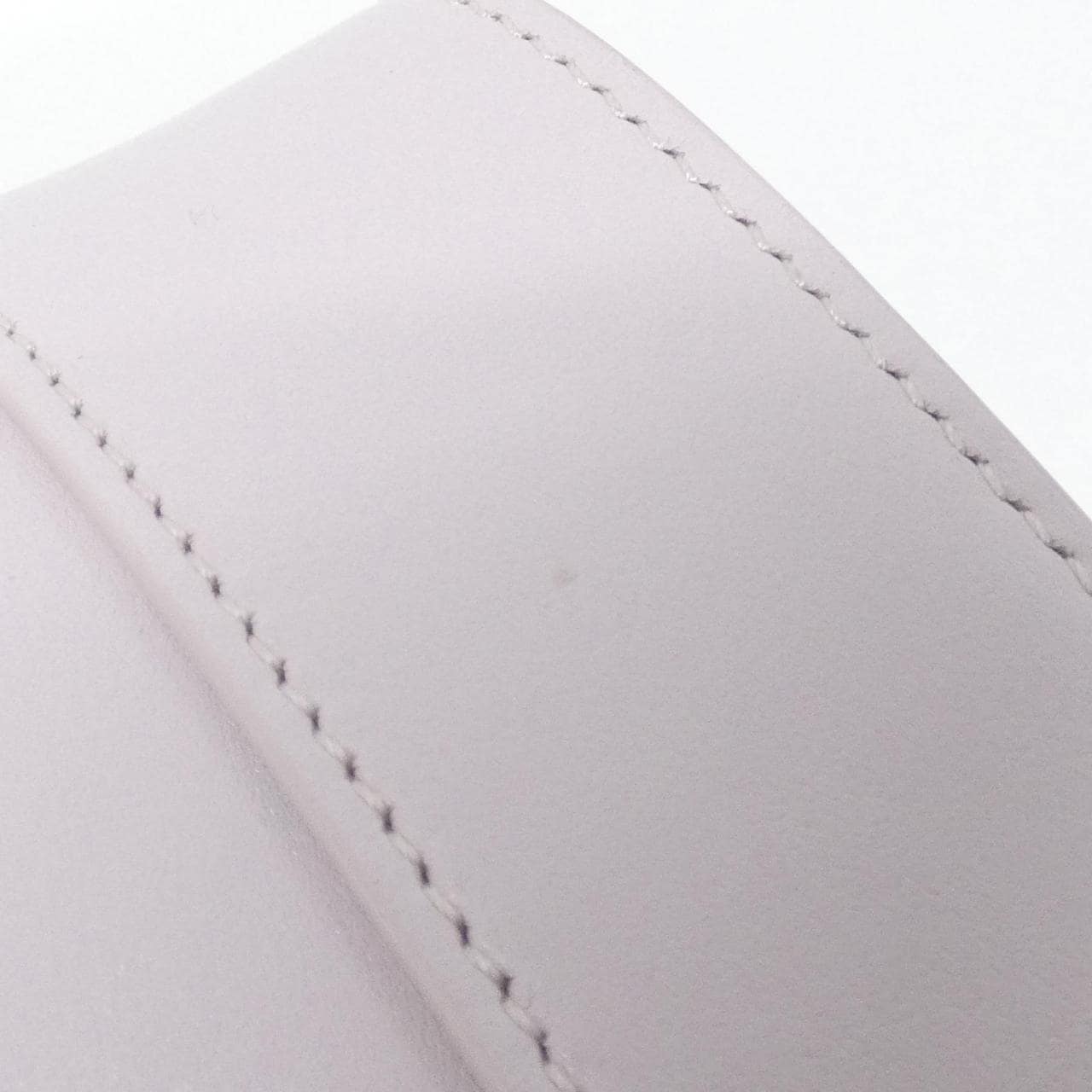 セリーヌ スモール バケット キュイル トリオンフ 198243DU3 ショルダーバッグ