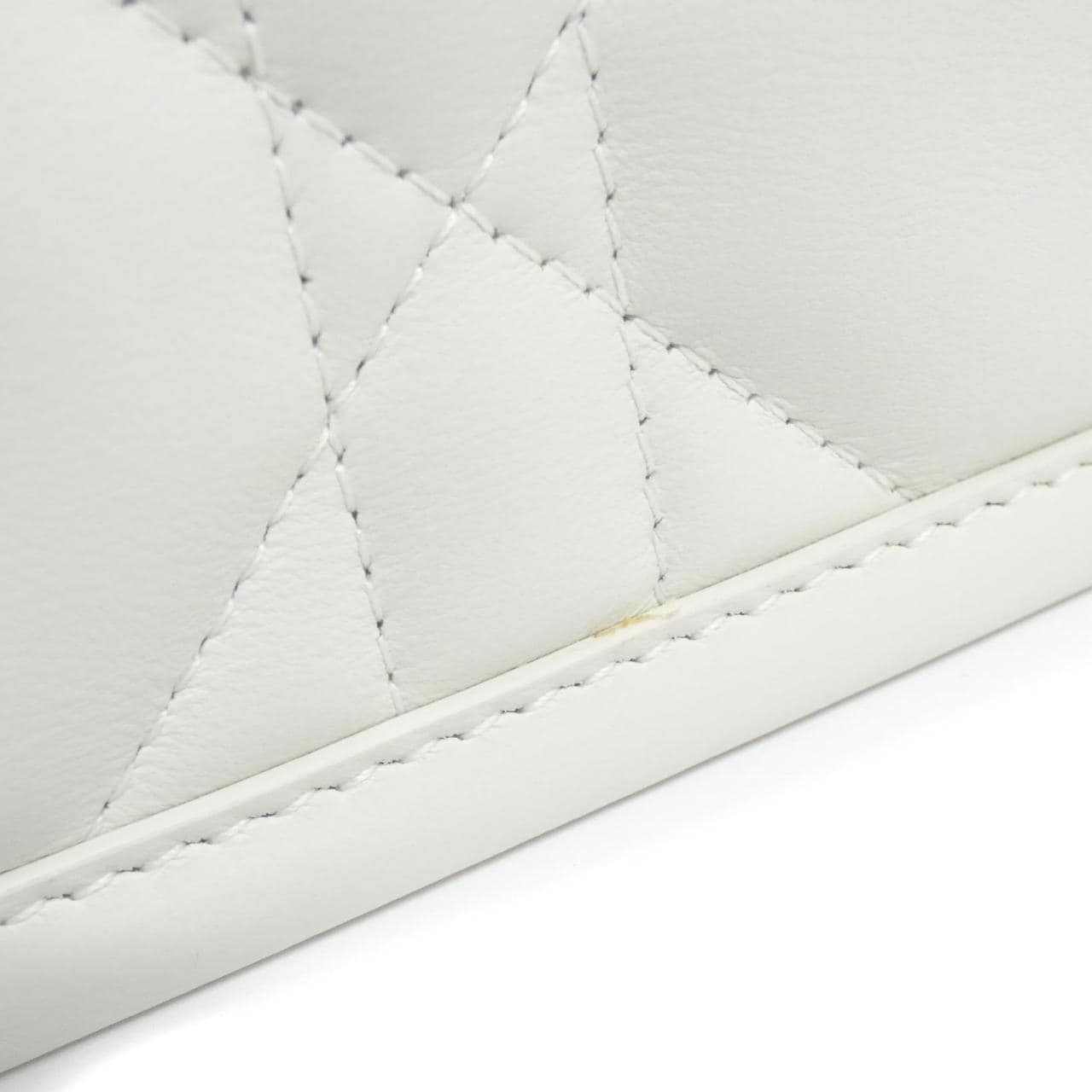 クリスチャンディオール ディオール ブック トート ミディアム M1324OWHP バッグ