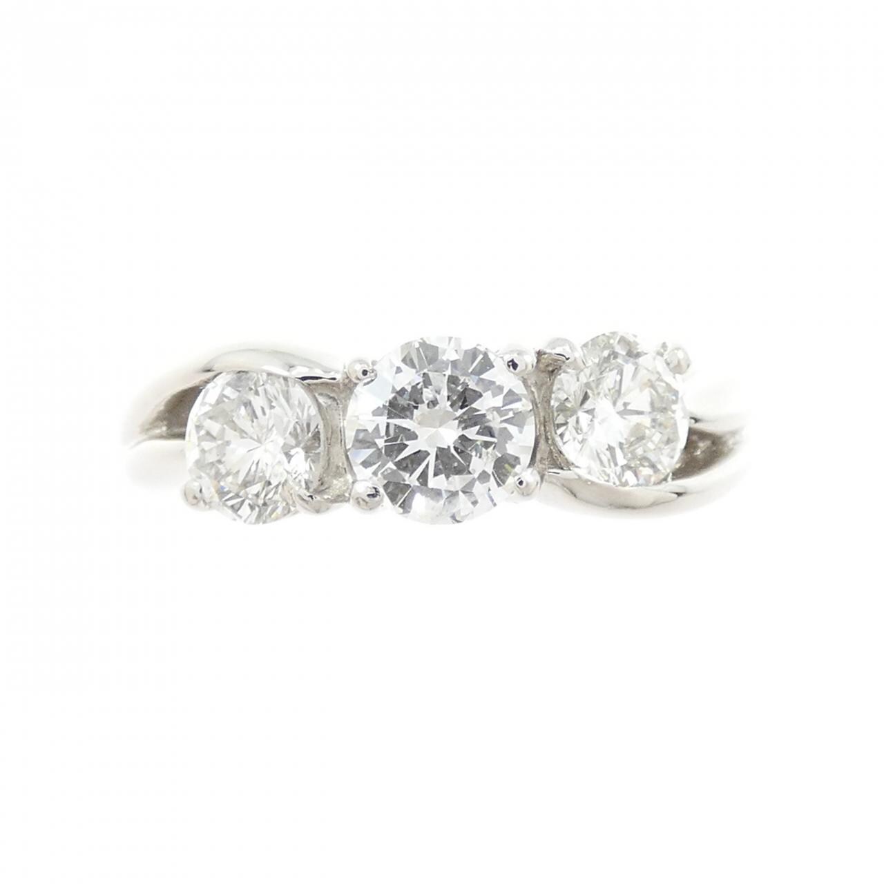 PT900 スリーストーン ダイヤモンド リング 1.04CT
