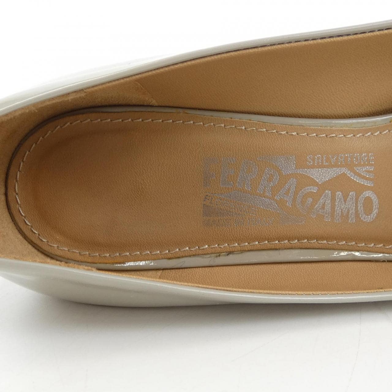 サルヴァトーレフェラガモ SALVATORE FERRAGAMO シューズ