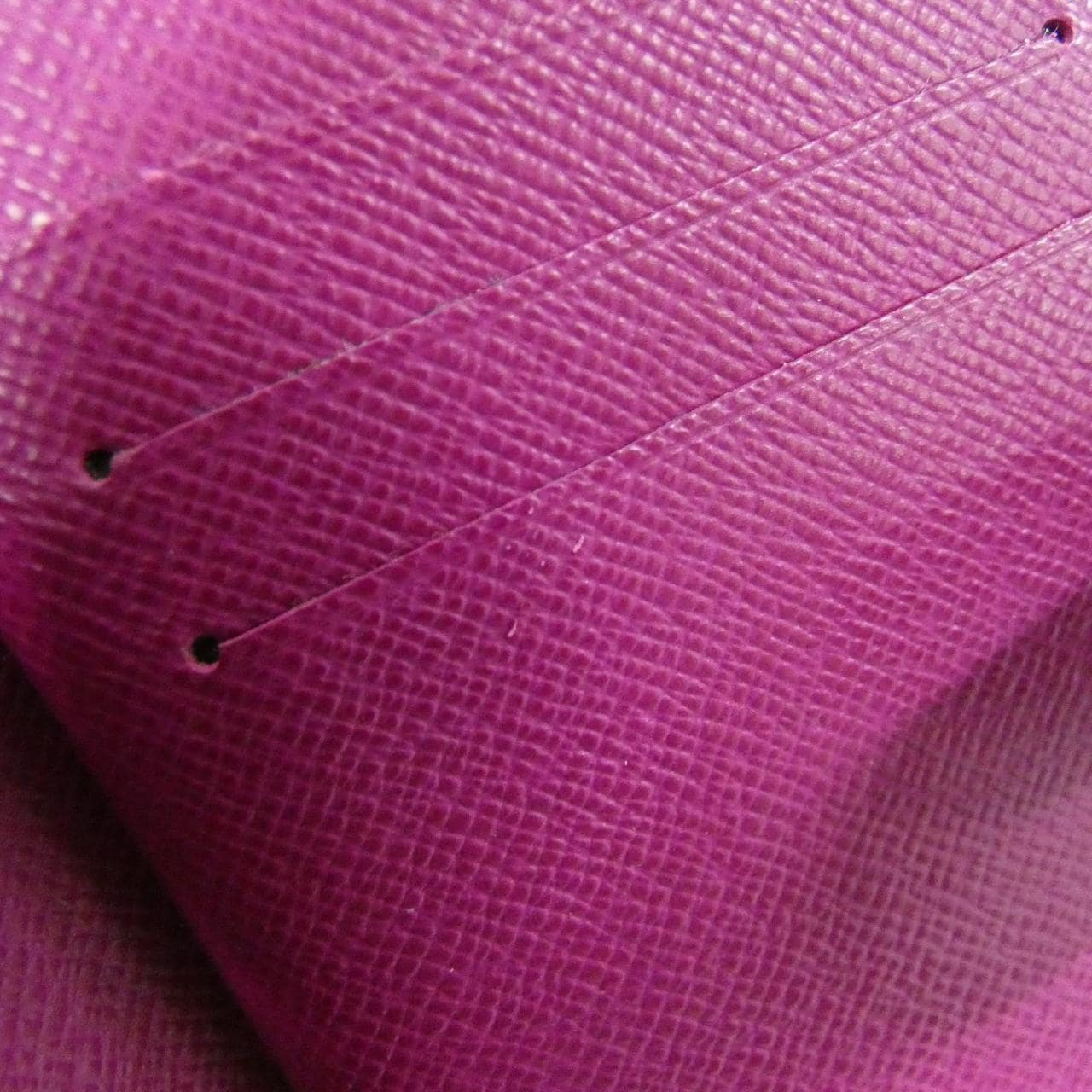 ルイヴィトン エピ ポルト モネ ビエ ヴィエノワ M6364K 財布