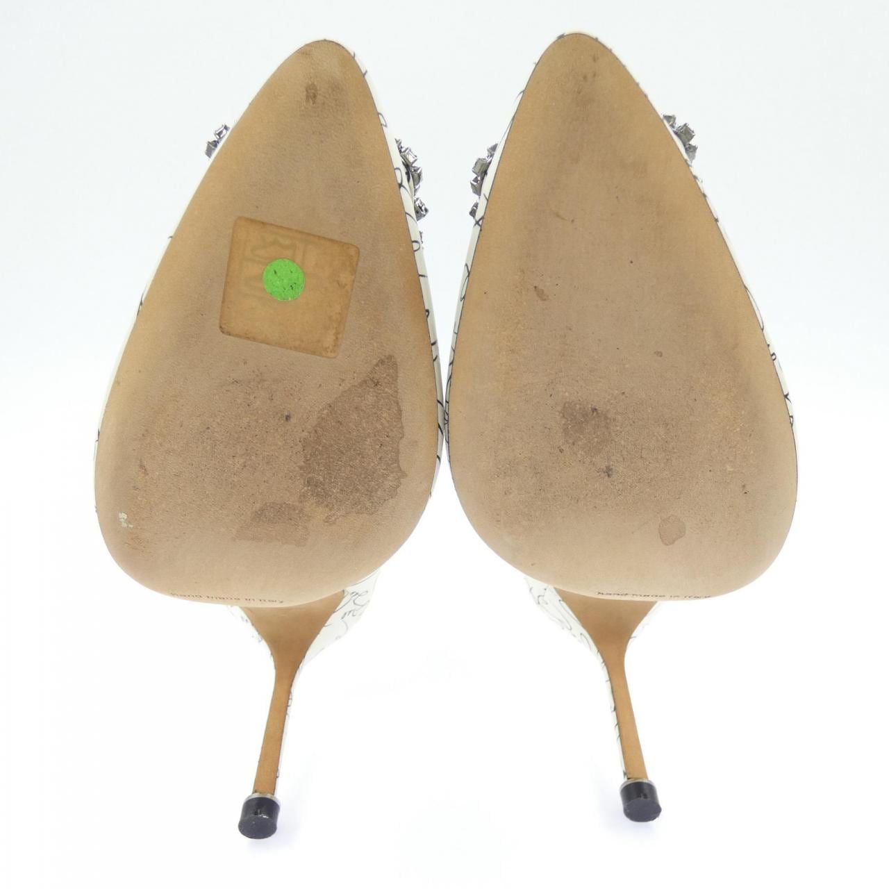 マノロブラニク MANOLO BLAHNIK パンプス