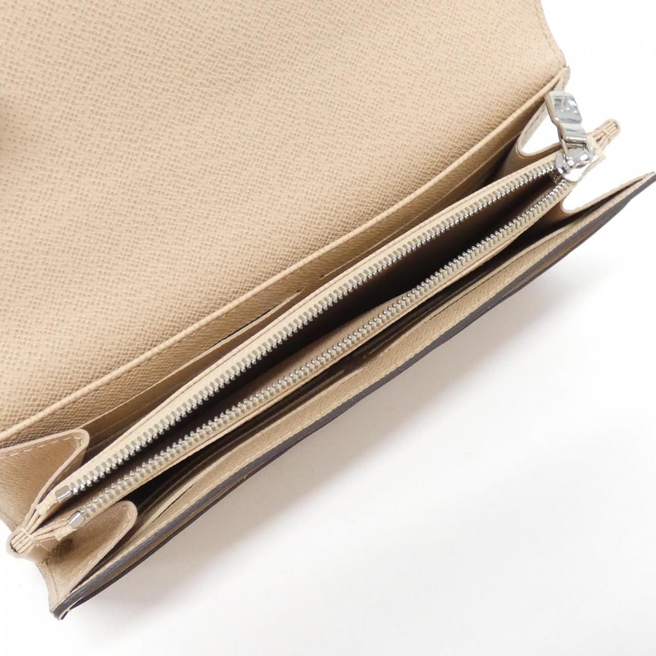 ルイヴィトン エピ ポルトフォイユ サラ M60724 財布