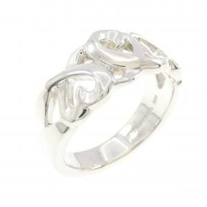 ティファニー トリプルラビングハート リング