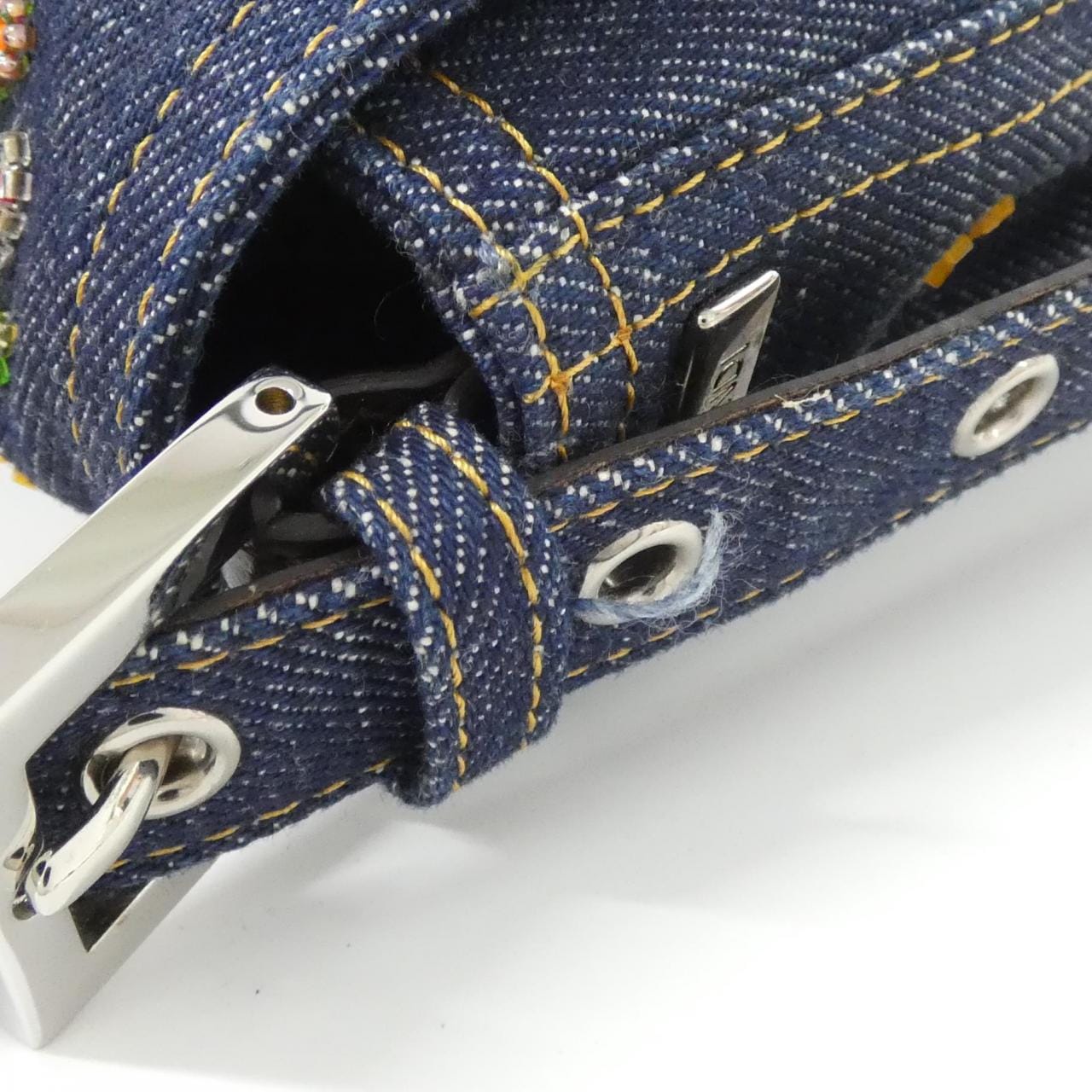 フェンディ バゲット 8BR600 B25 ショルダーバッグ