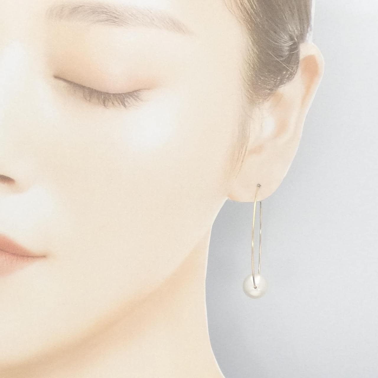 Mizuki freshwater pearl earrings