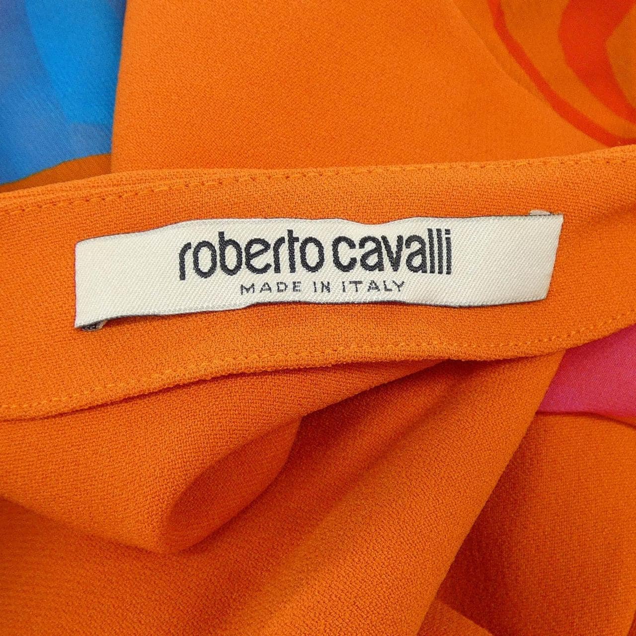 ロベルトカヴァリ ROBERTO CAVALLI トップス