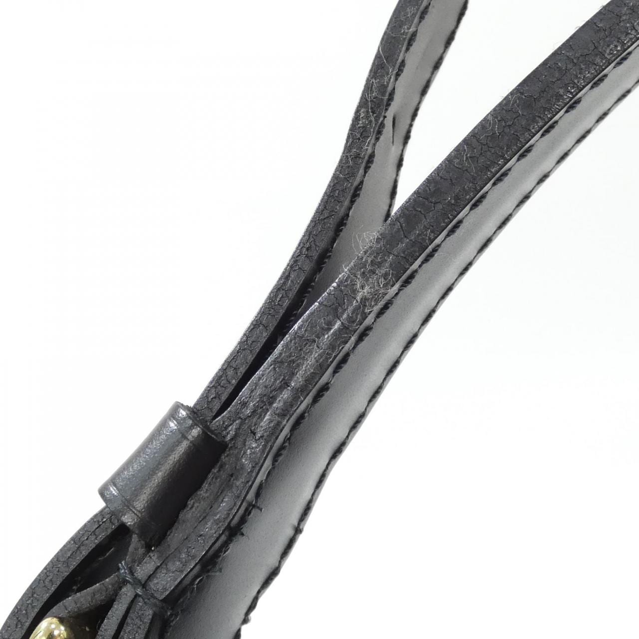 ルイヴィトン エピ プチ ノエ M44102 ショルダーバッグ