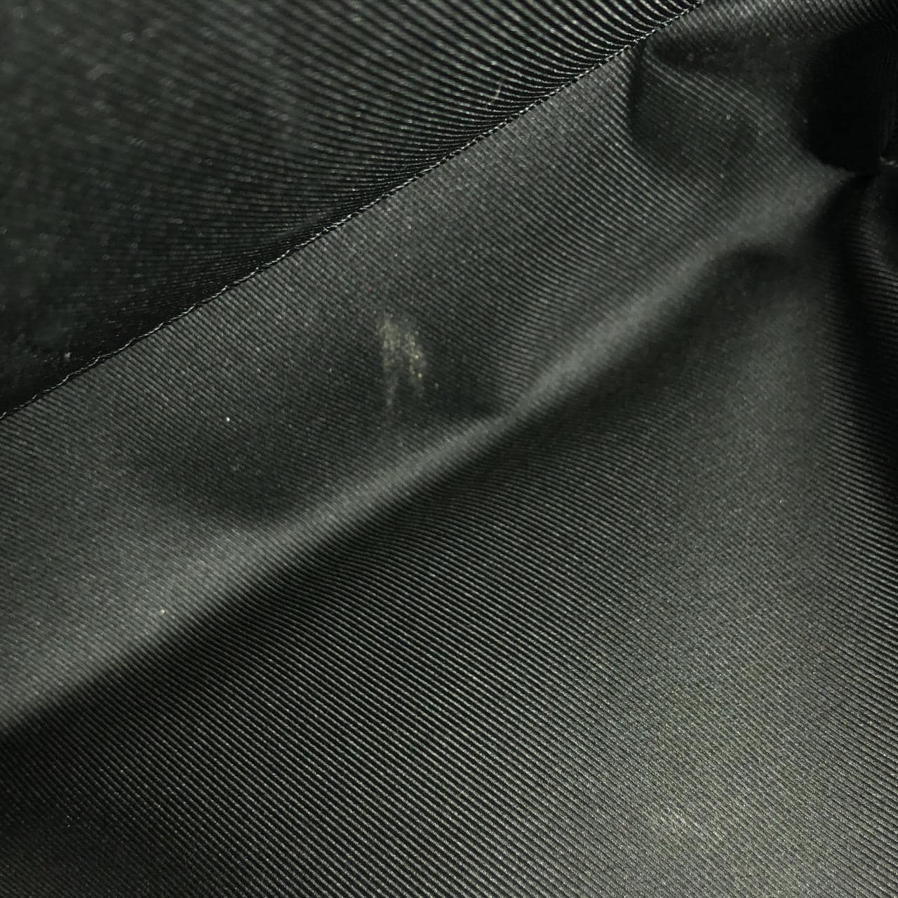 ルイヴィトン モノグラム エクリプス ディスカバリー バムバッグ スリム M14020 リュックサック