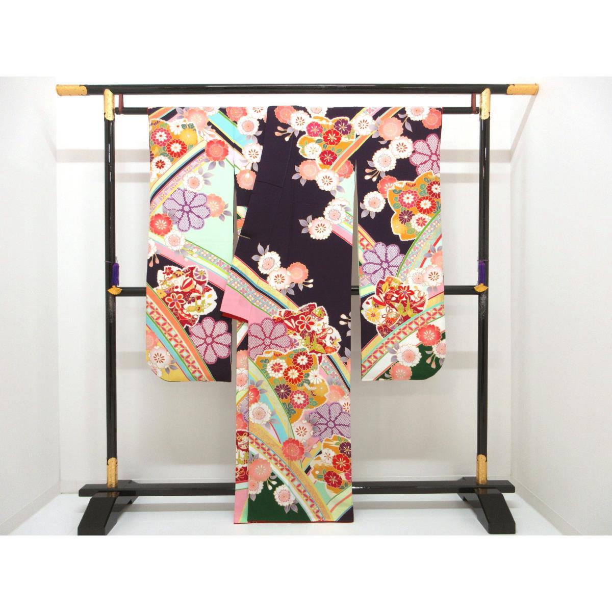 Furisode Yuzen gold color processing with embroidery