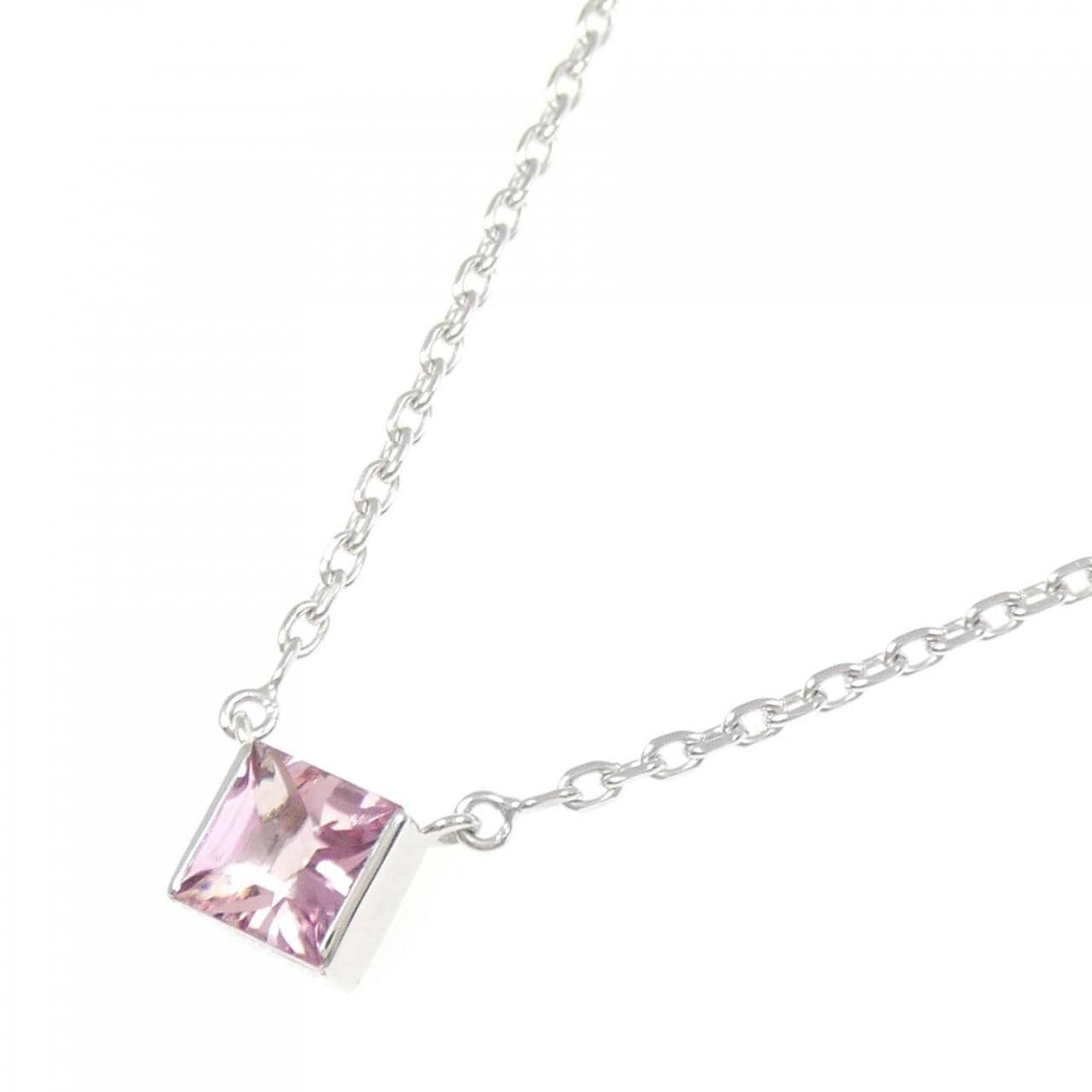 カルティエ タンク ネックレス