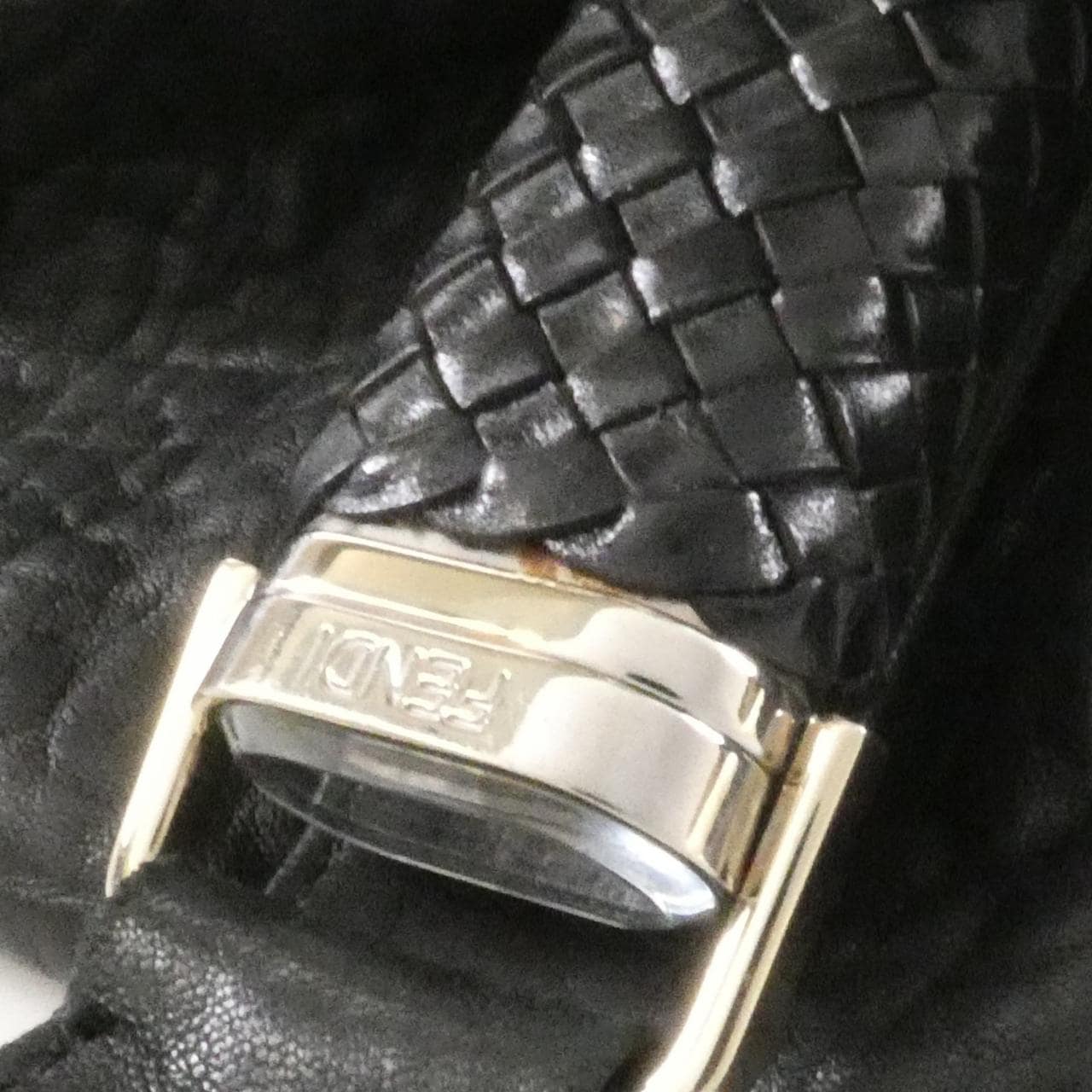 フェンディ SPY 8BR511 RQ1 ショルダーバッグ