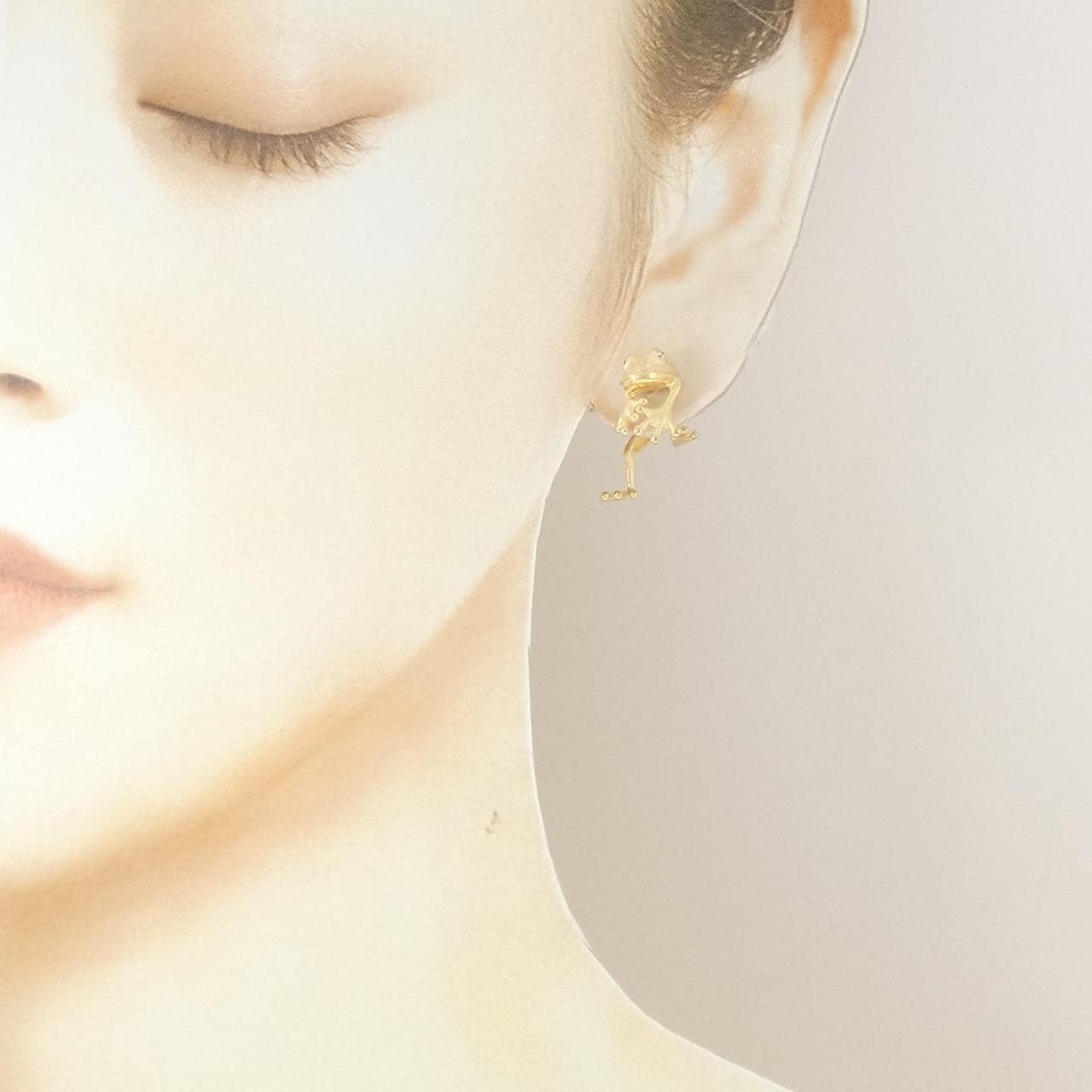 K18YG フロッグ ダイヤモンド ピアス 0.03CT 片耳