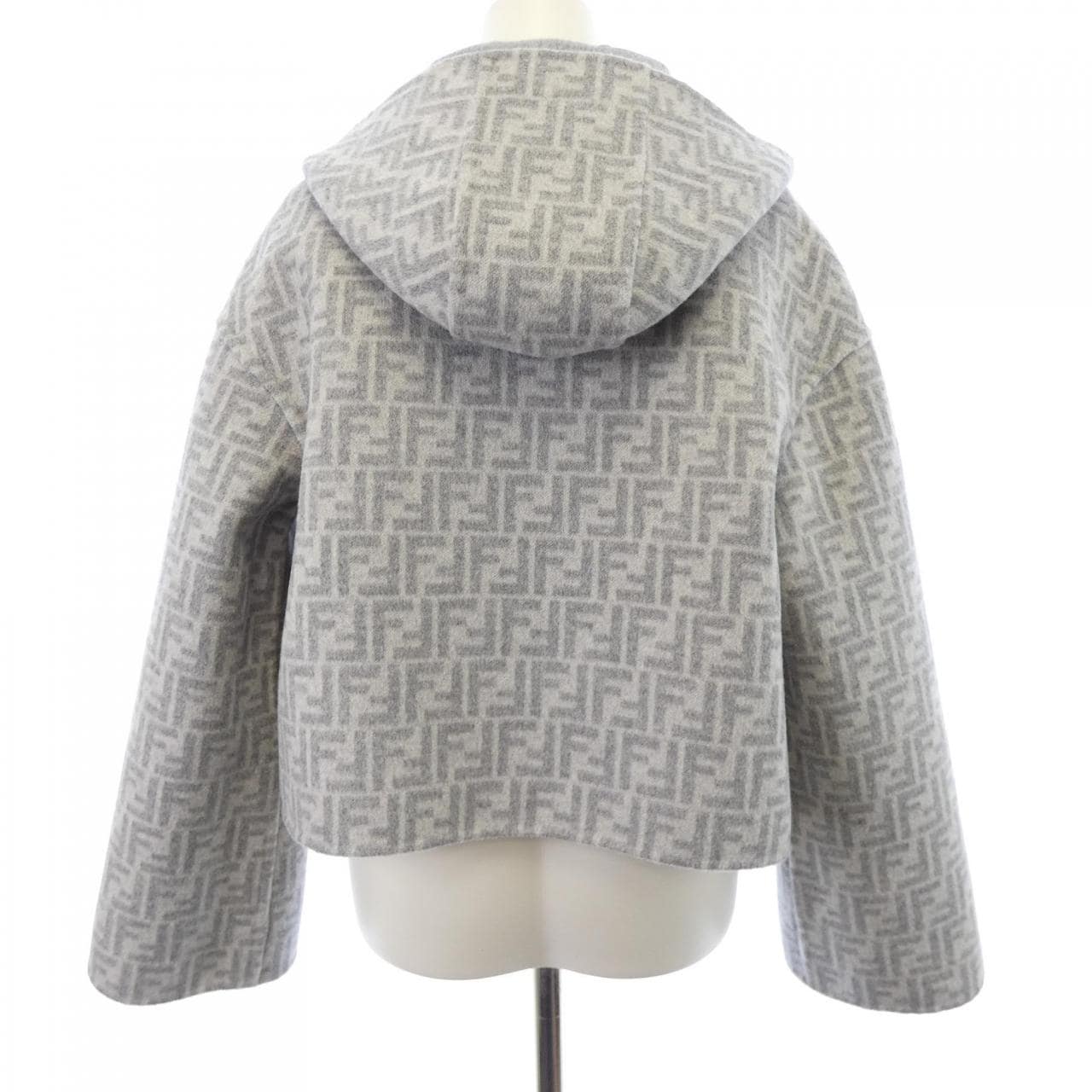 フェンディ FENDI FFモチーフ　 FJ6993 A5HD ジャケット
