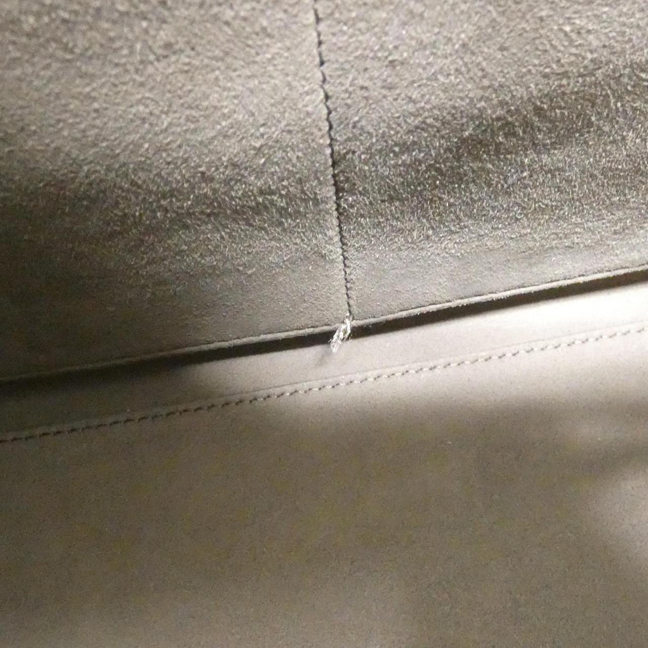 フェンディ ラナウェイ スモール 8BH344 A316 バッグ