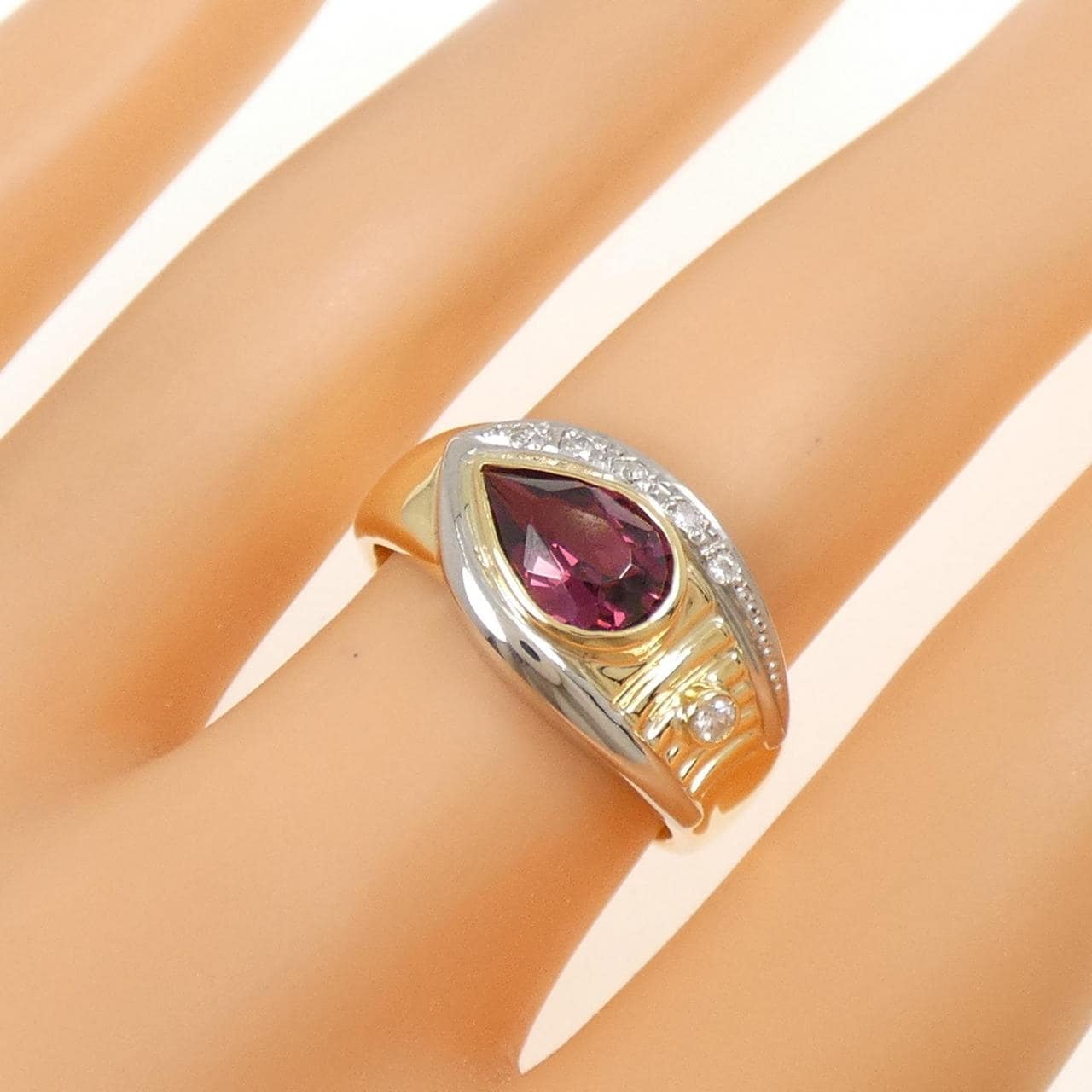 K18YG/PT900 ガーネット リング 1.35CT