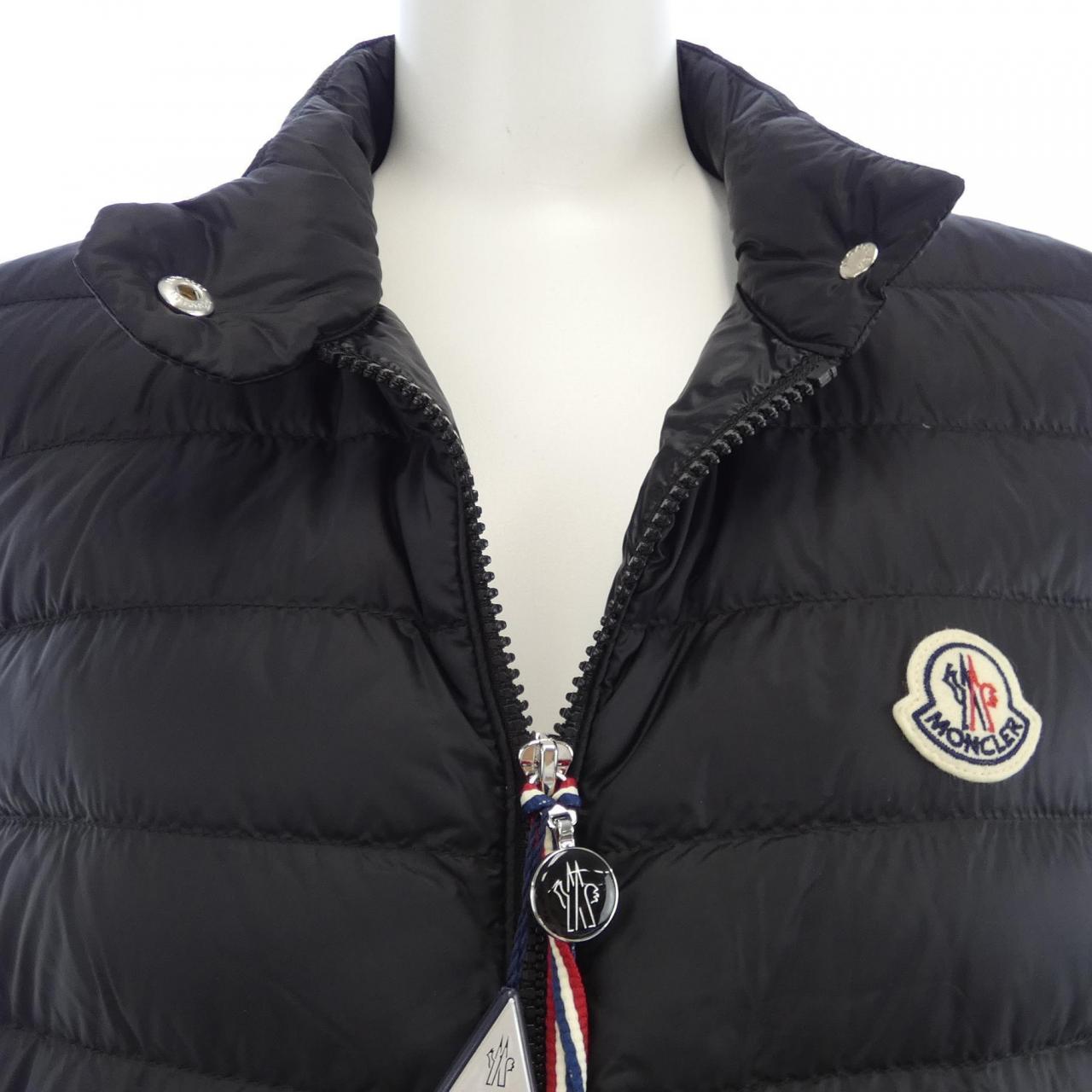 【新品】モンクレール MONCLER ダウンベスト