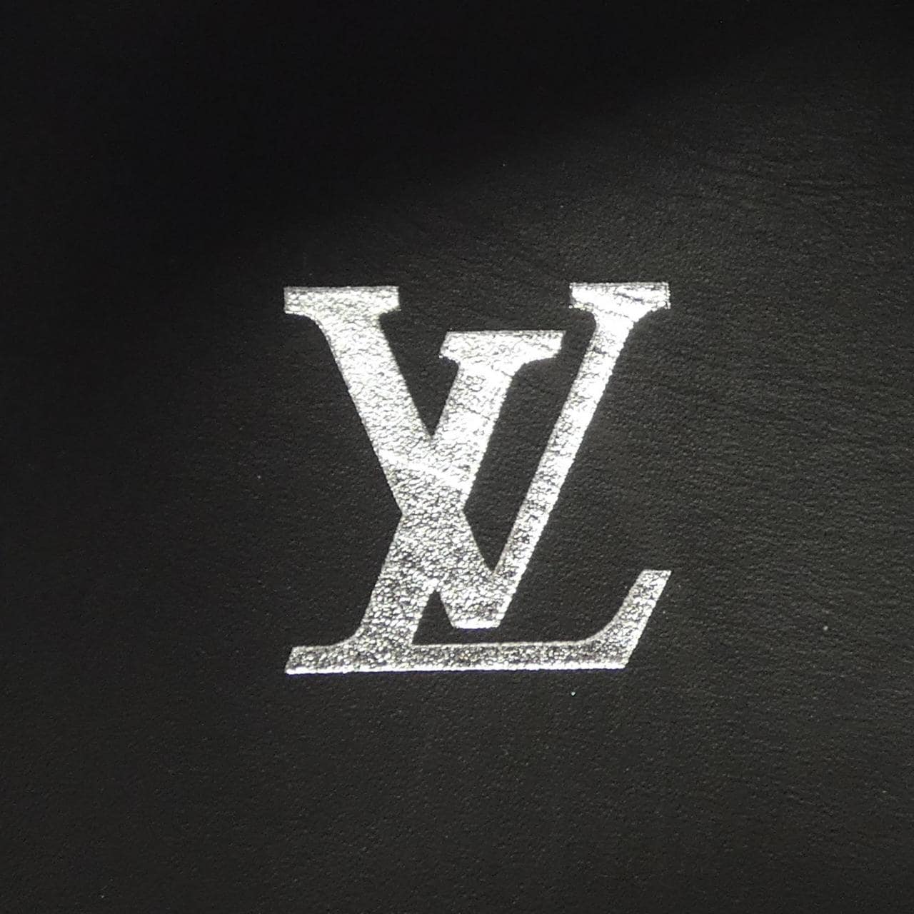 ルイヴィトン LOUIS VUITTON ダモフラージュ LVチェッカーライン シューズ