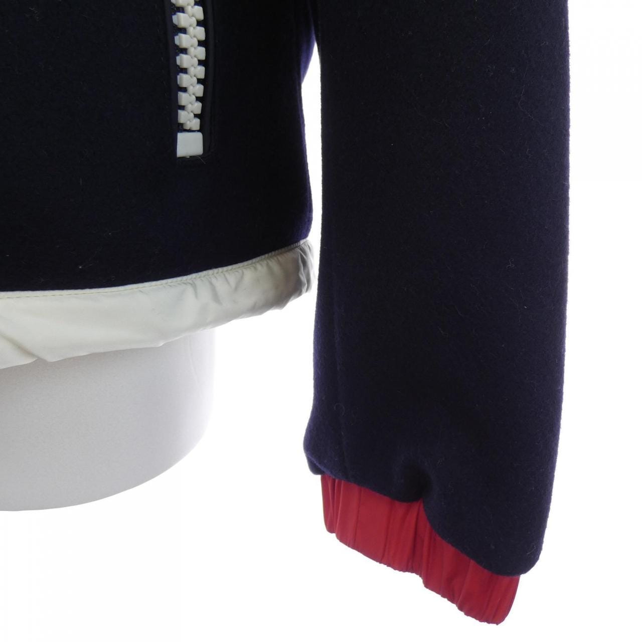 MONCLER Jeremie羽绒服