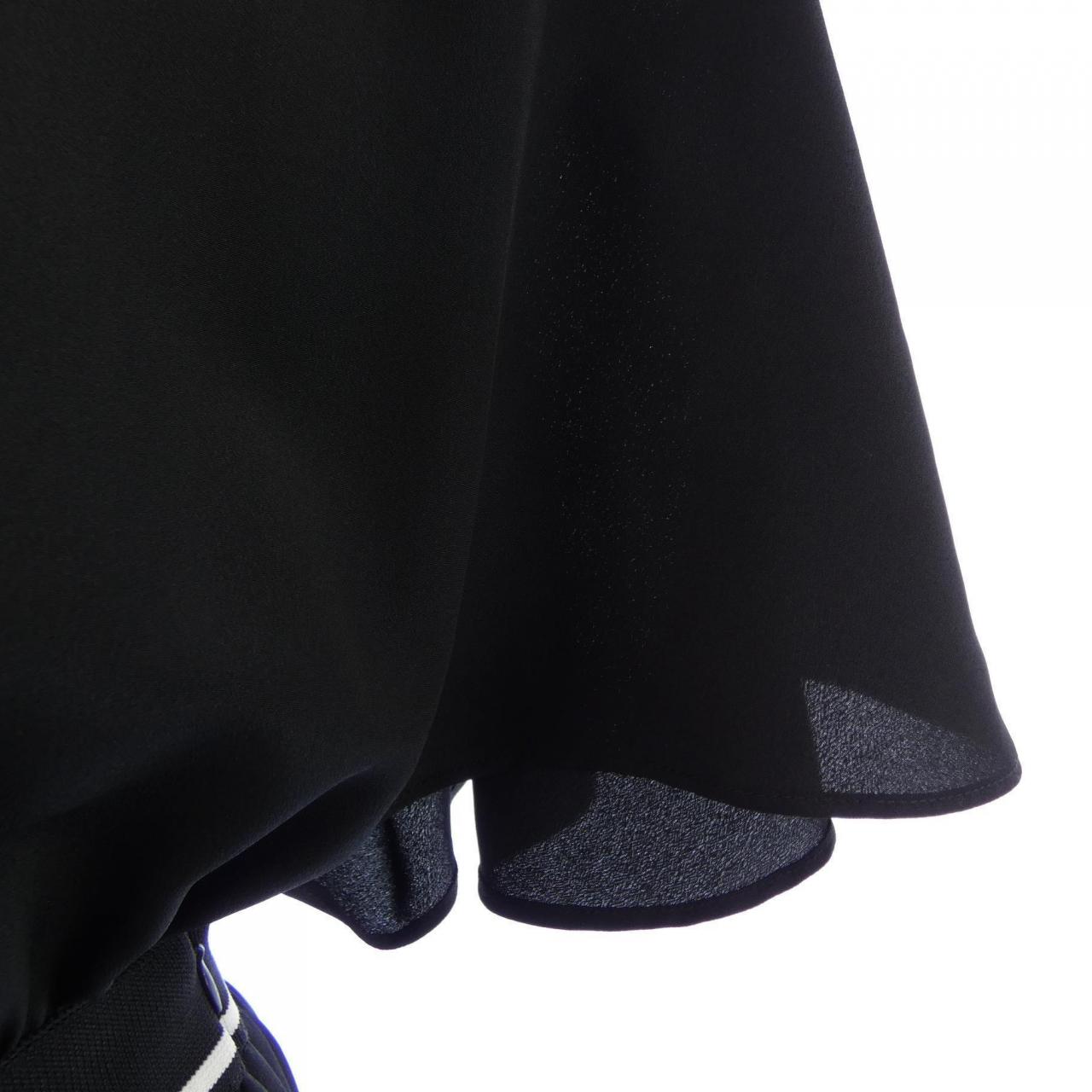 ミュウミュウ MIU MIU MIU MIU ロゴ DNA021 12W3 ワンピース