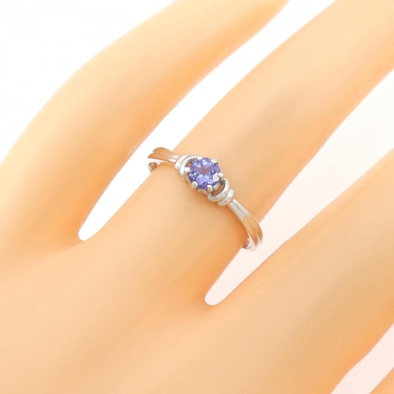 K14WG タンザナイト リング