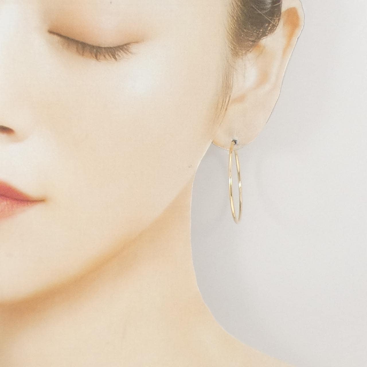 Lila K10YG earrings
