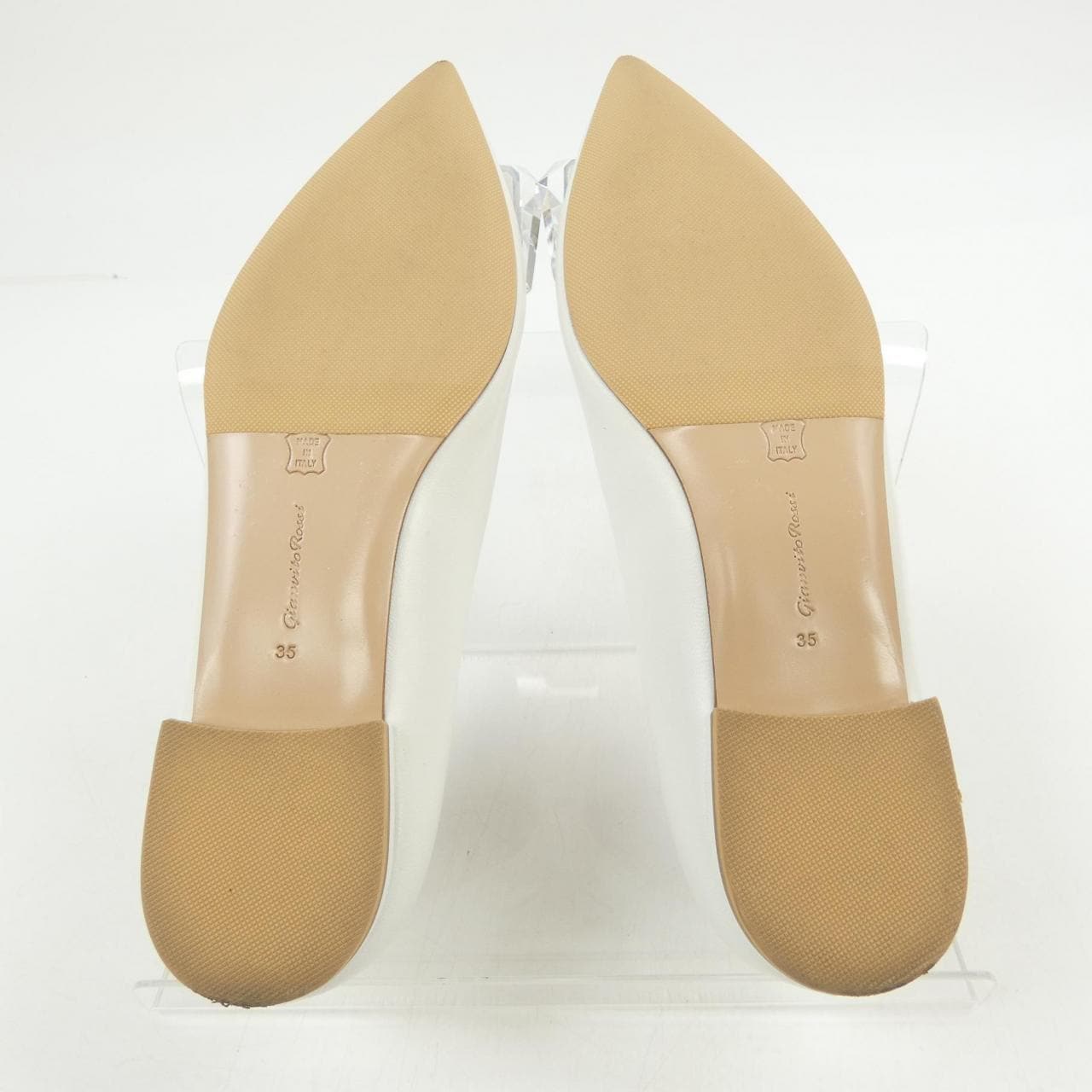 ジャンヴィトロッシ GIANVITO ROSSI パンプス