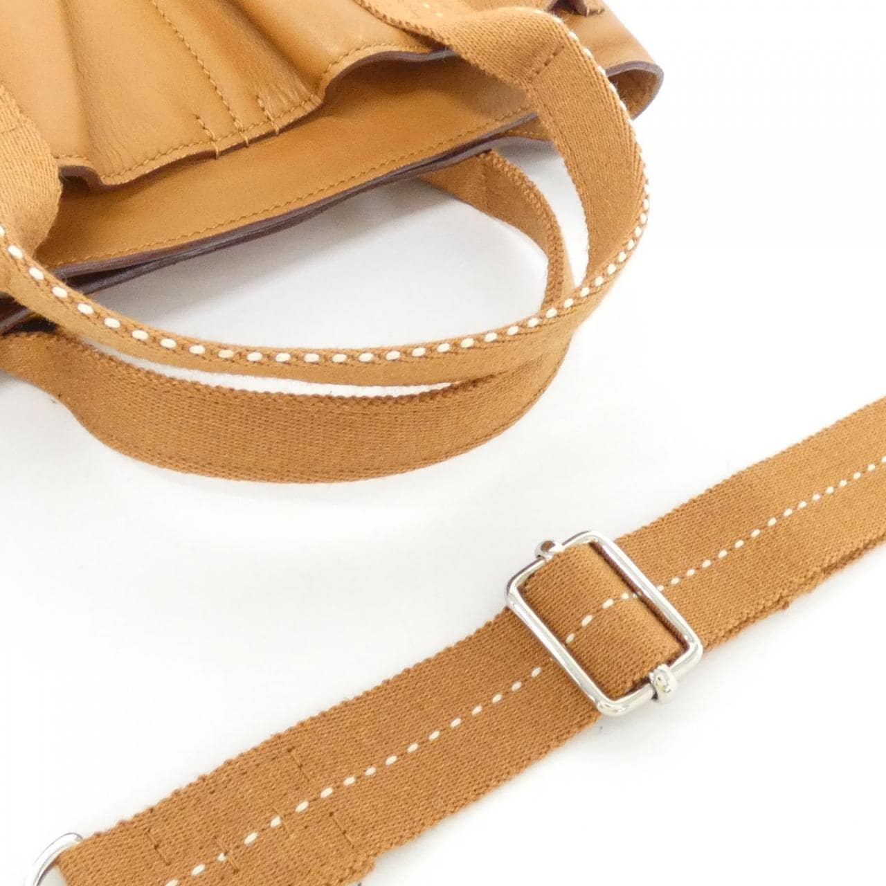 エルメス キャラバン ホリゾンタル PM 049020CK バッグ