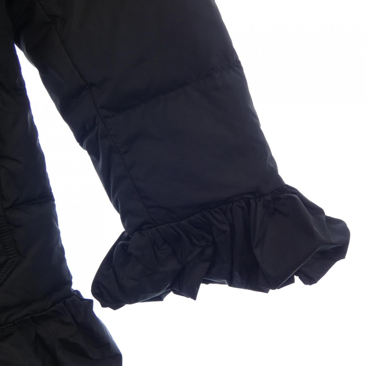 モンクレール MONCLER ダウンジャケット