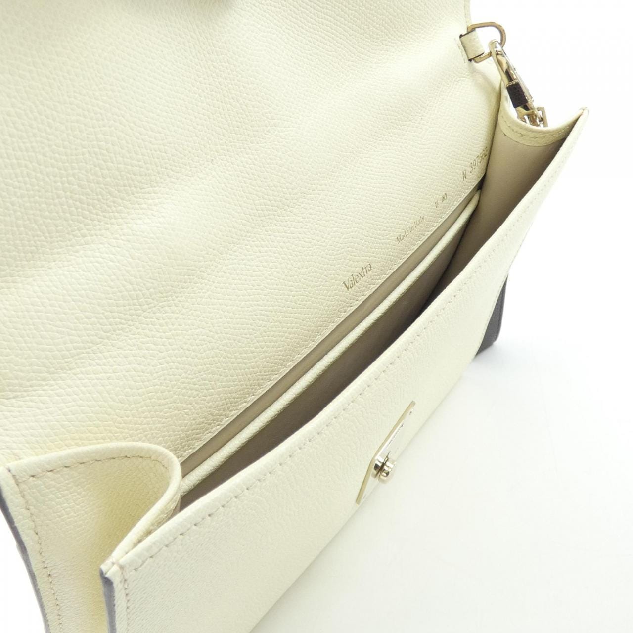 ヴァレクストラ VALEXTRA BAG