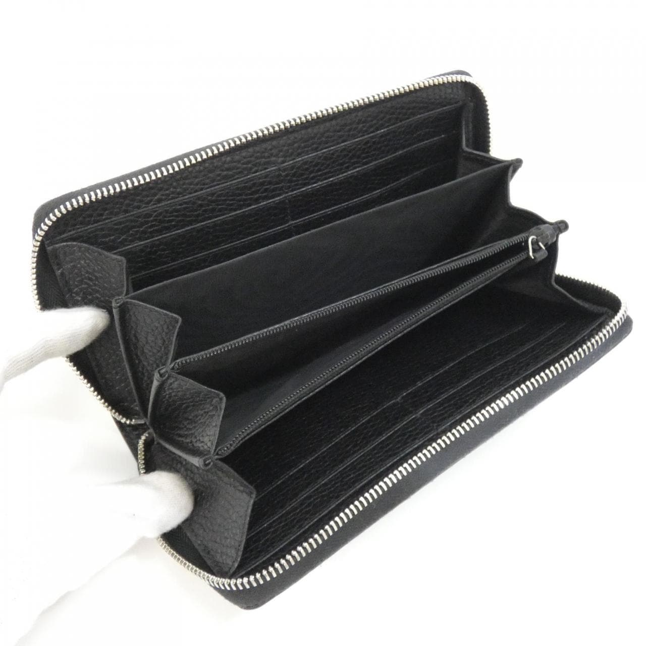 グッチ 473928 A7MON 財布