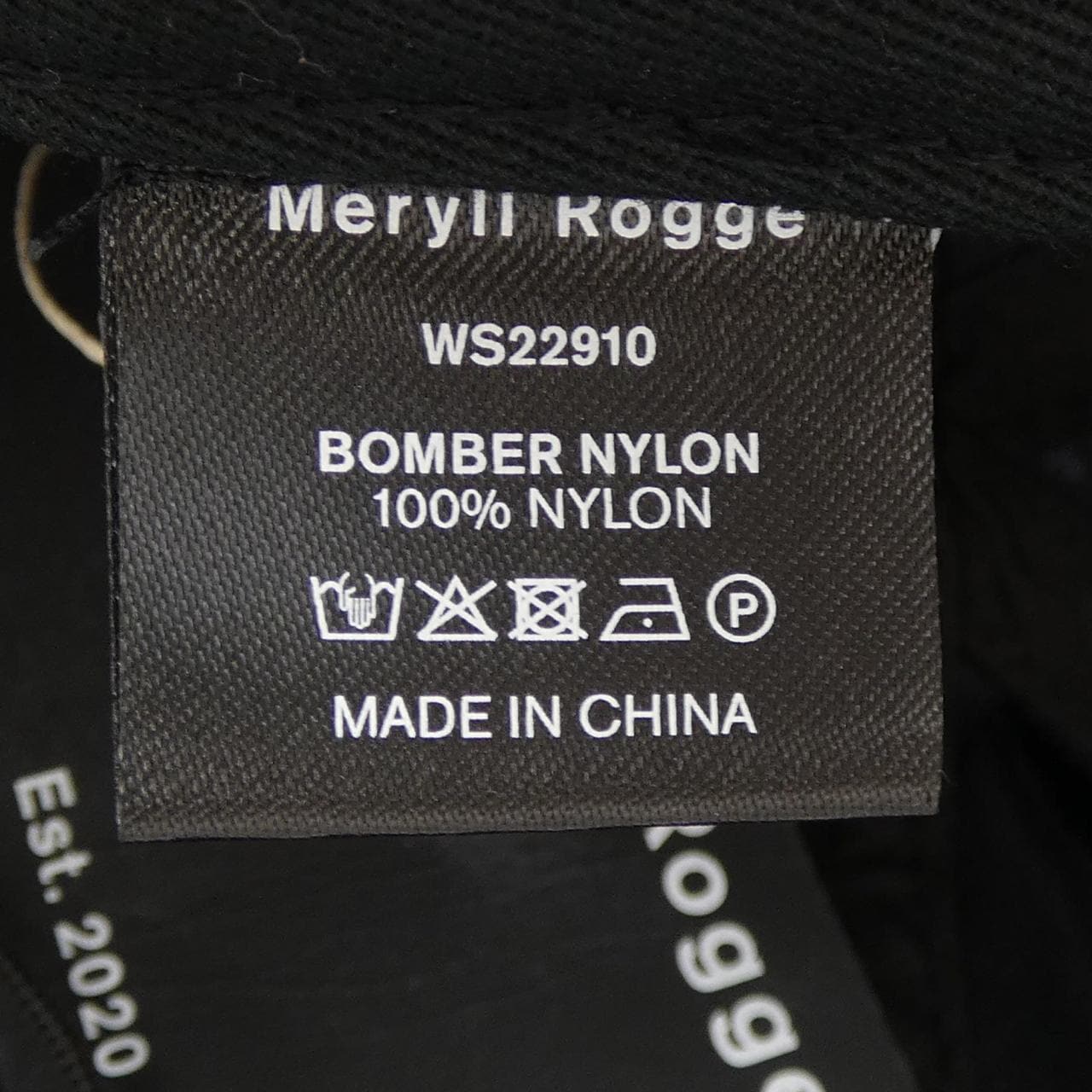 meryll rogge キャップ