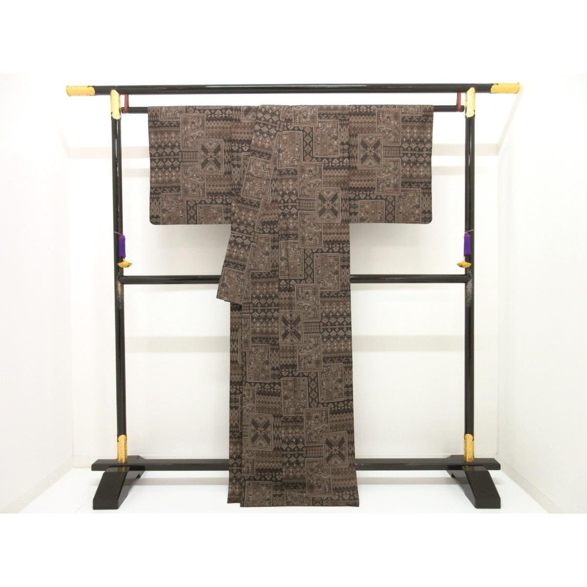 紬　【大島紬】九マルキ　身幅３Ｌ寸