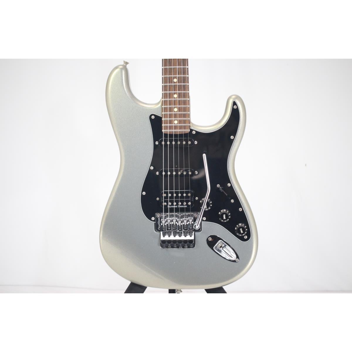 FENDER Blacktop Strat HH Floyd Rose 【HSS MOD!】