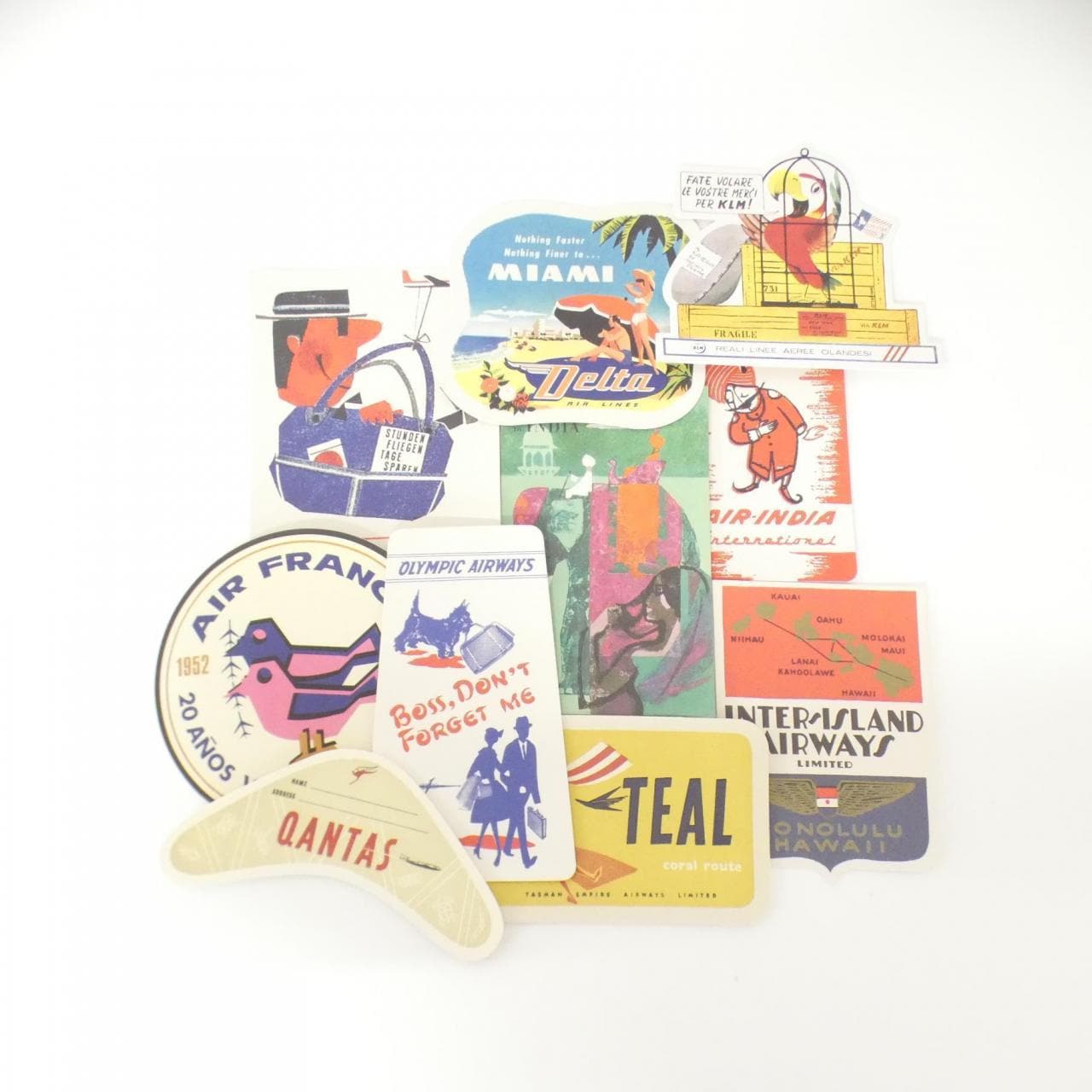 LOUIS VUITTON 30 Postcards Airlines Labels R08013 Postcard Set