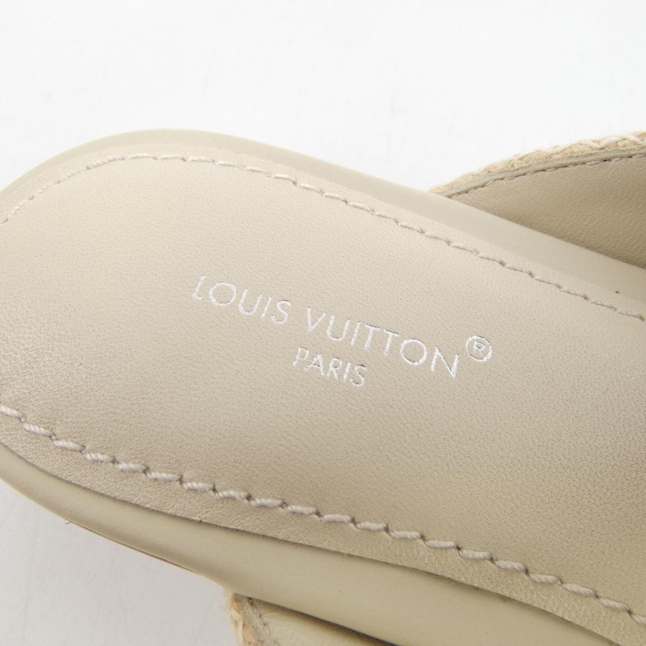 ルイヴィトン LOUIS VUITTON LVマレ サンダル