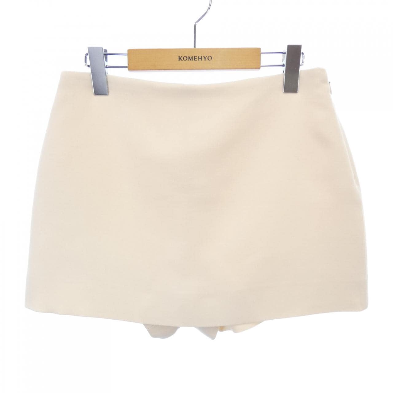 ヴァレンティノ VALENTINO XB0RA8U01CF ショートパンツ