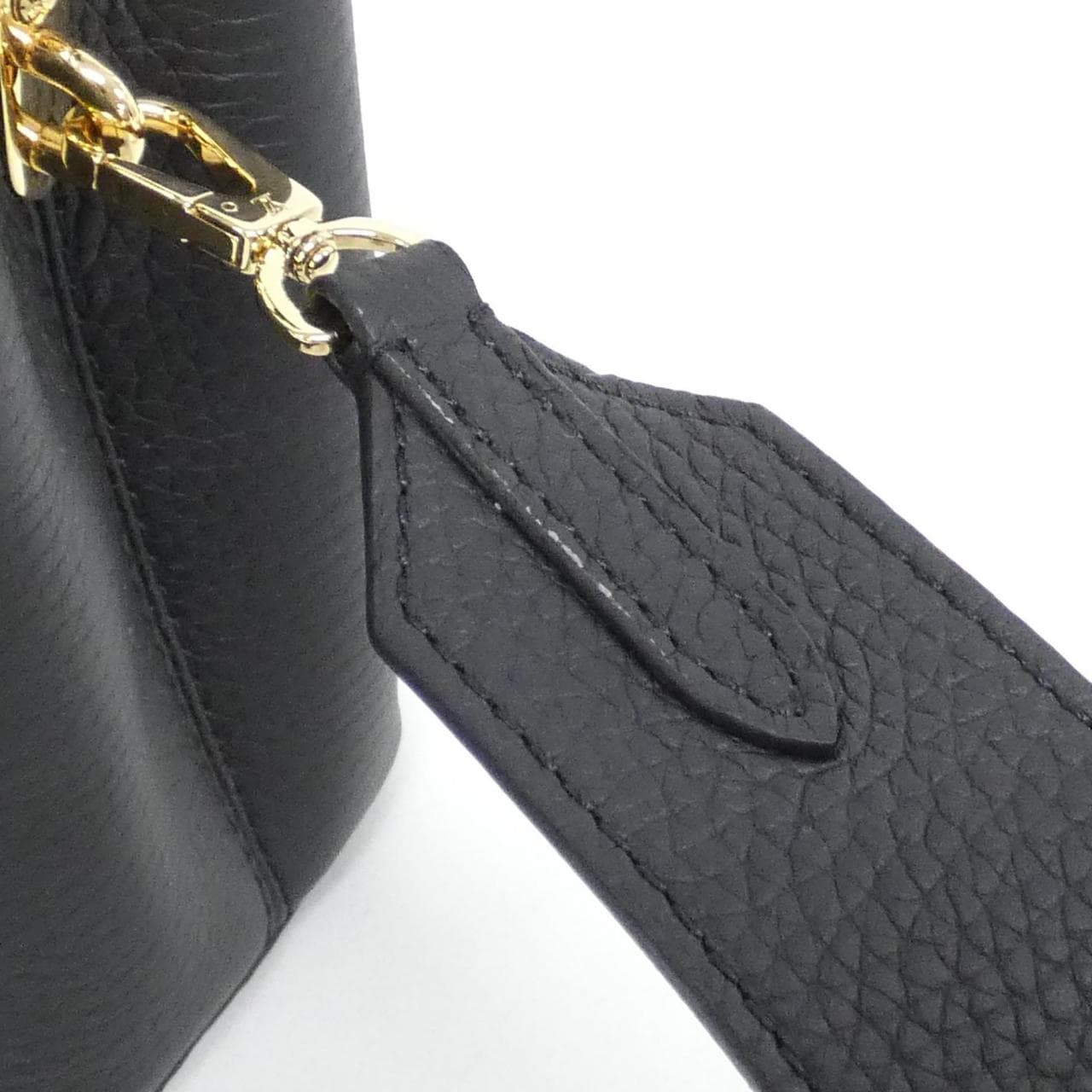 ルイヴィトン カプシーヌ MINI M56669 バッグ