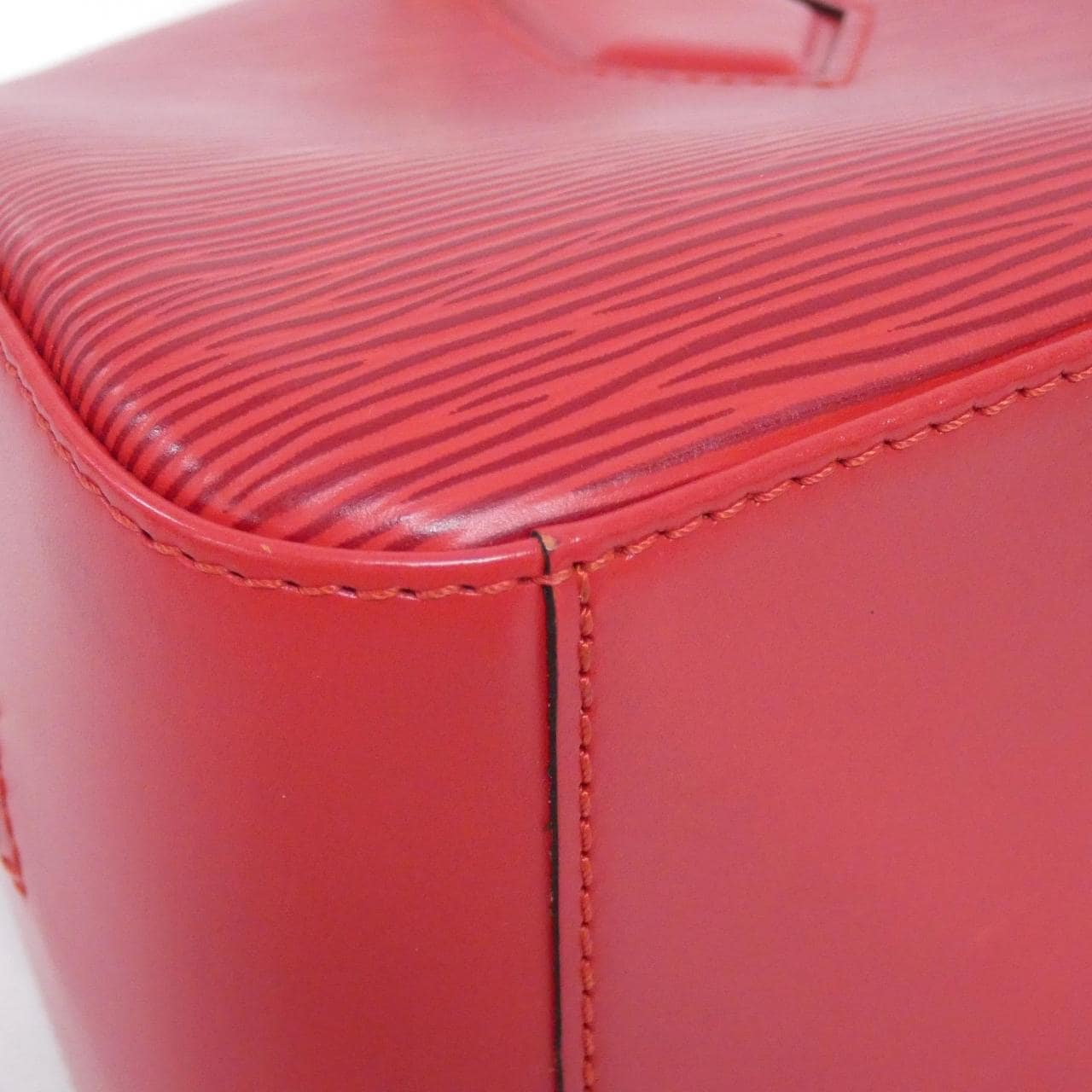 ルイヴィトン エピ ジャスミン M52087 バッグ