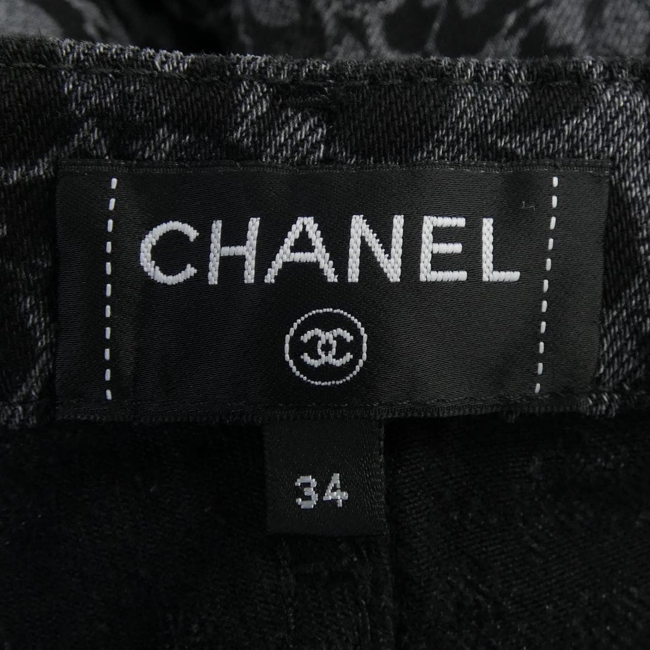 シャネル CHANEL LOOK2 P78117V70015 ジーンズ