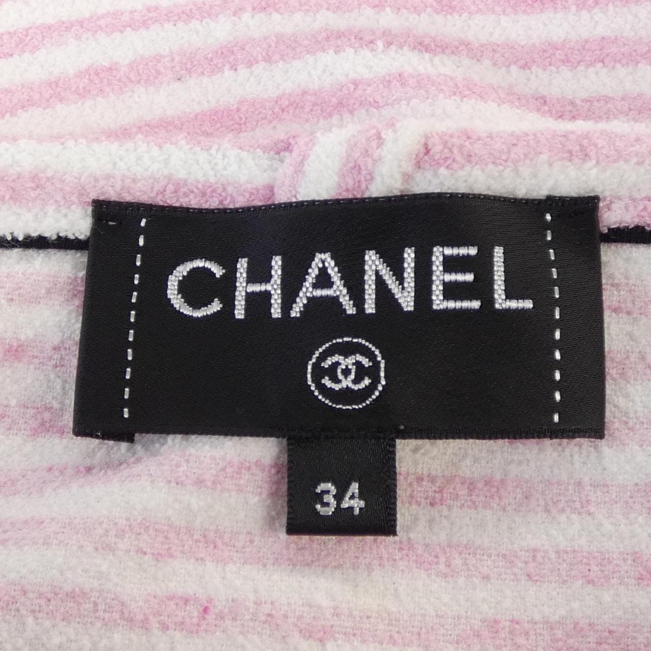 シャネル CHANEL LA PAUSA P60455V22656 19C Tシャツ