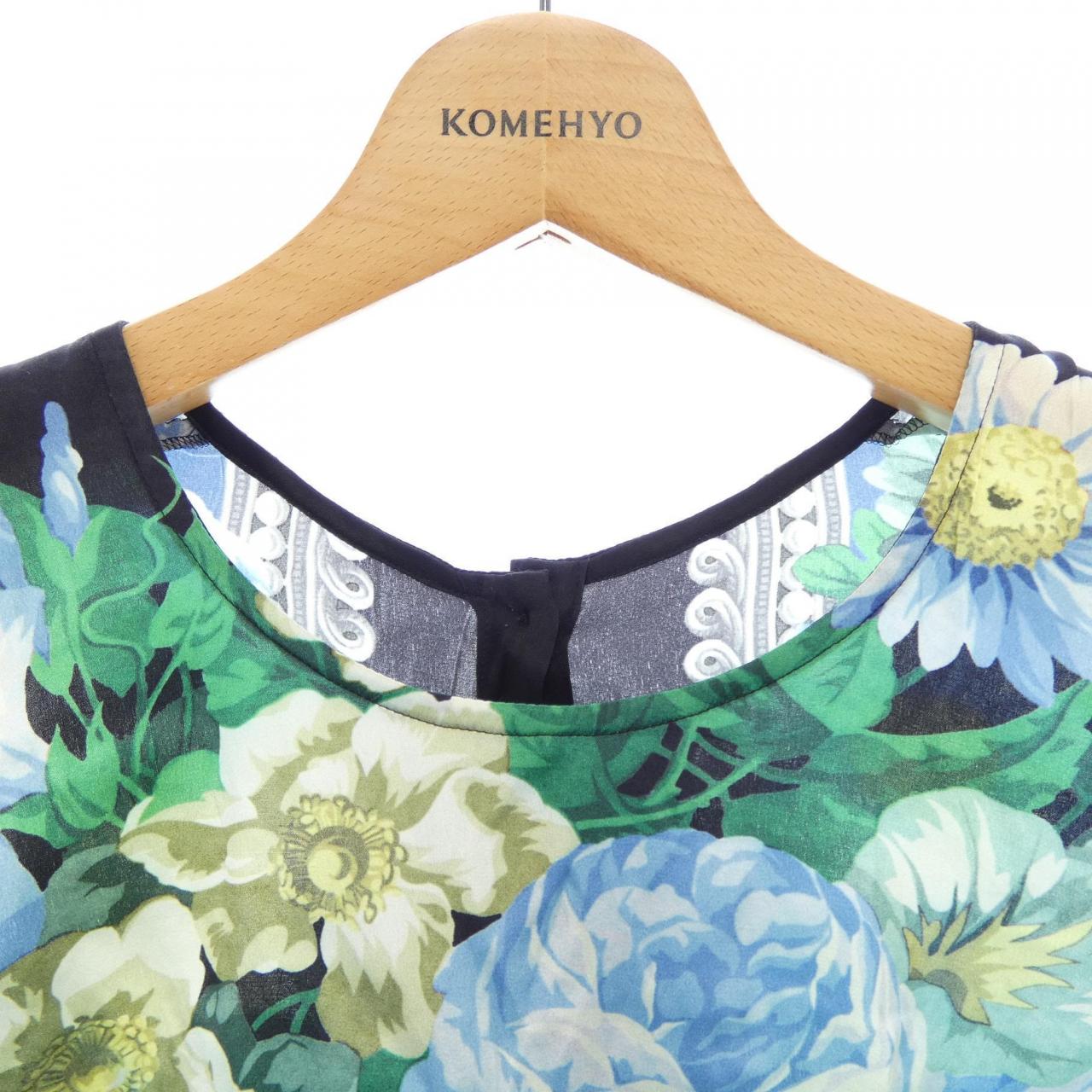 ドルチェアンドガッバーナ DOLCE&GABBANA F78O1T/FPACC トップス