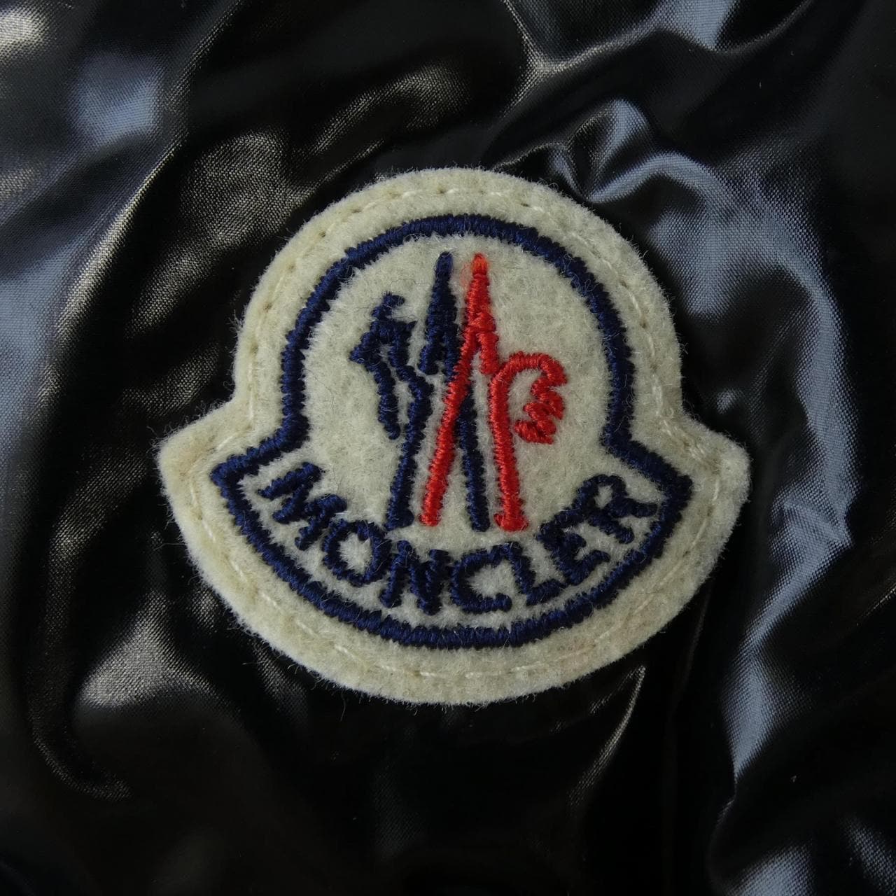 モンクレール MONCLER CELEPINE ダウンジャケット